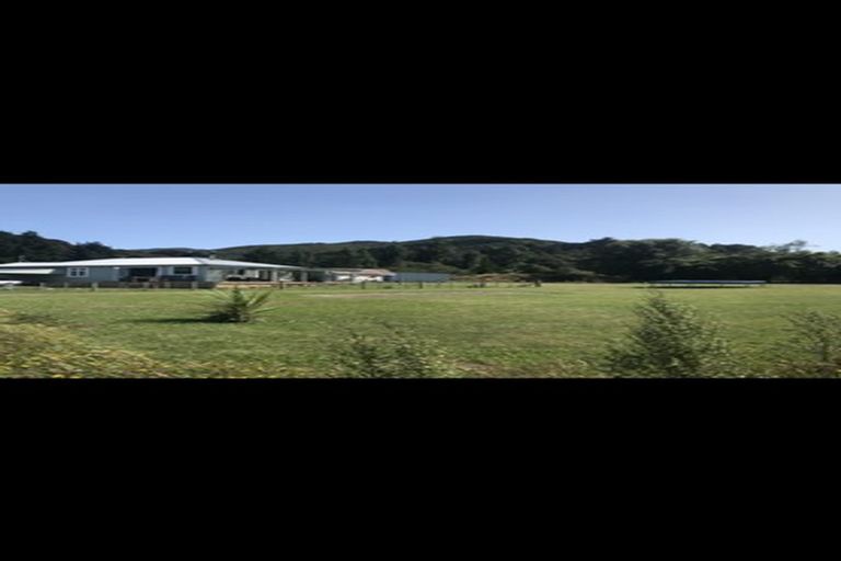 Photo of property in 31 Boar Bush Gully Road, Featherston, 5710