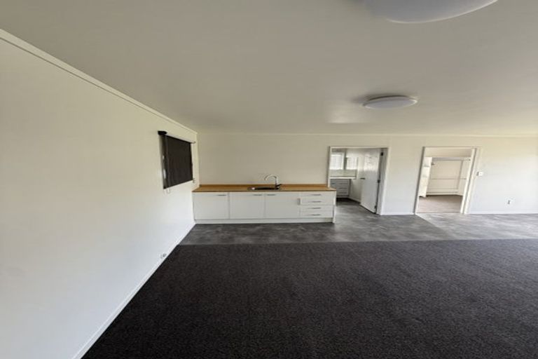 Photo of property in 3 Bartholomew Drive, Nawton, Hamilton, 3200