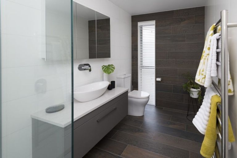 Photo of property in 7 Trident Place, Shelly Park, Auckland, 2014