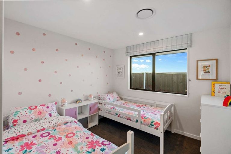 Photo of property in 11 Chris Drive, Rolleston, 7614