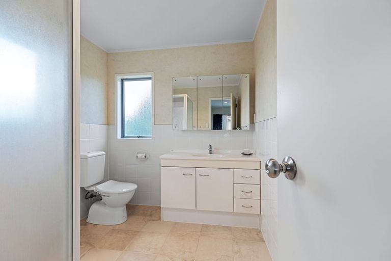 Photo of property in 15 Gilmore Street, Te Puke, 3119