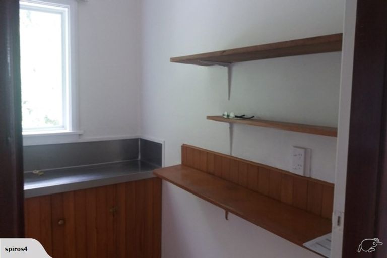 Photo of property in 2/72b Ira Street, Miramar, Wellington, 6022