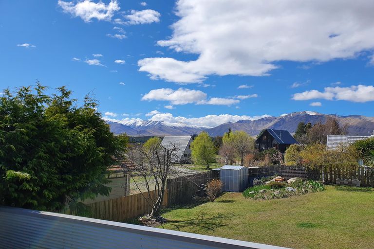 Photo of property in 41 Murray Place, Lake Tekapo, 7999