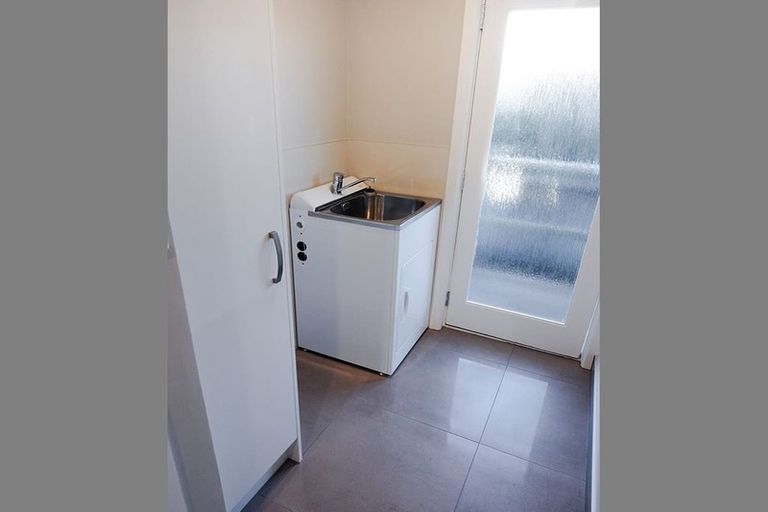 Photo of property in 56 Nile Road, Milford, Auckland, 0620