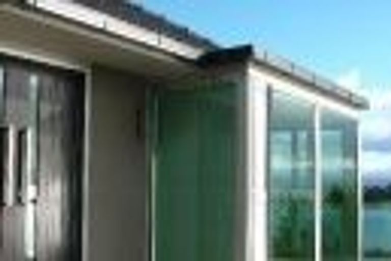 Photo of property in 9 Harbour Terrace, Stepneyville, Nelson, 7010