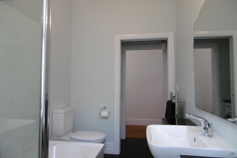 Photo of property in 33-35 Coromandel Street, Newtown, Wellington, 6021