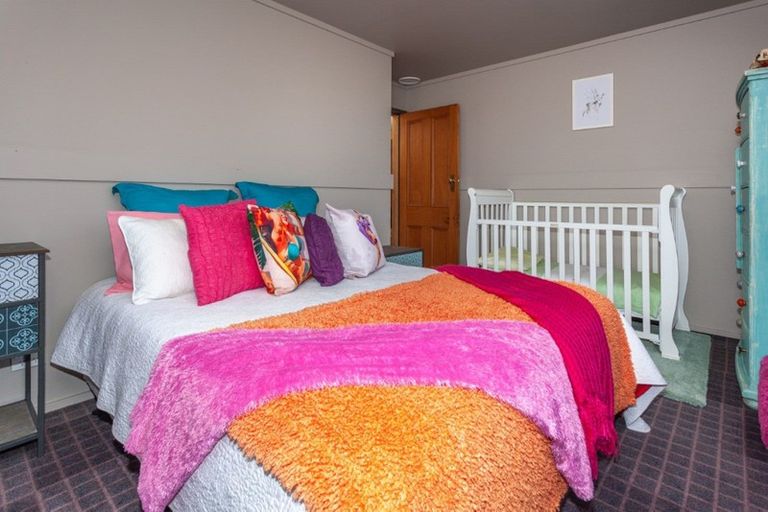 Photo of property in 409 Port Road, Whangamata, 3620