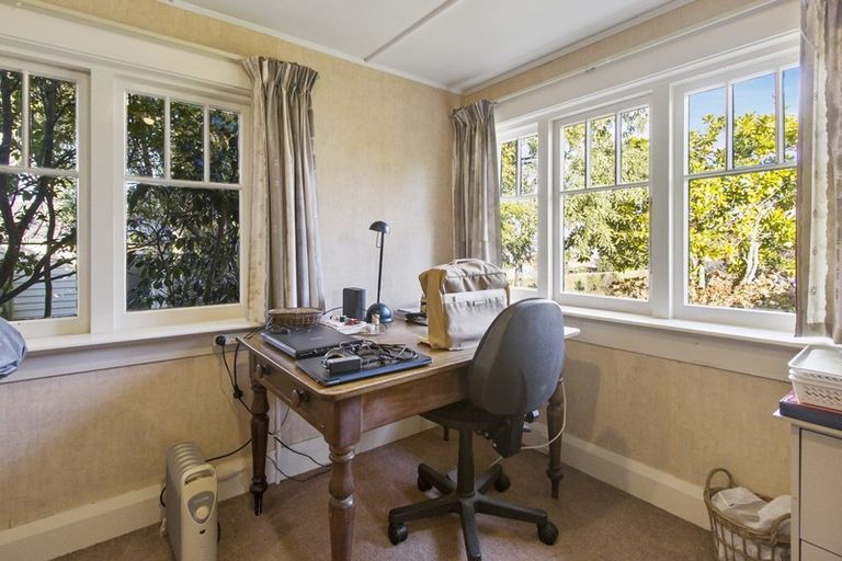 Photo of property in 17 Parsonage Road, Waimate, 7924