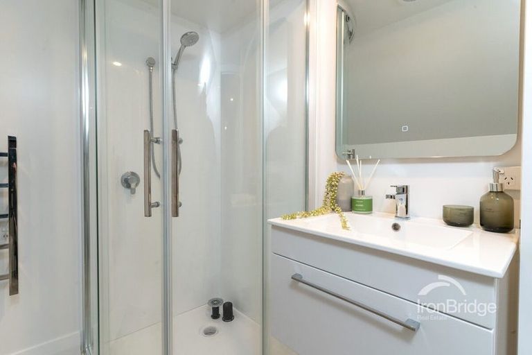 Photo of property in 241 Weston Road, St Albans, Christchurch, 8052