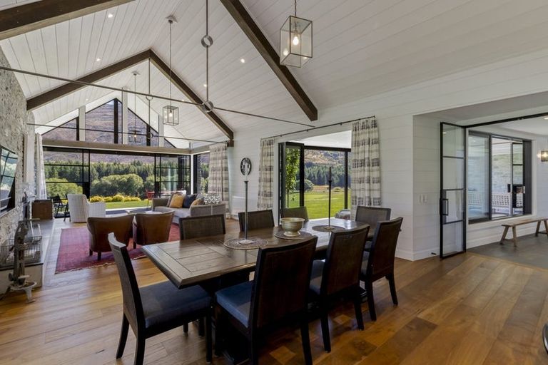 Photo of property in 11 Dalgleish Lane, Arrowtown, Queenstown, 9371