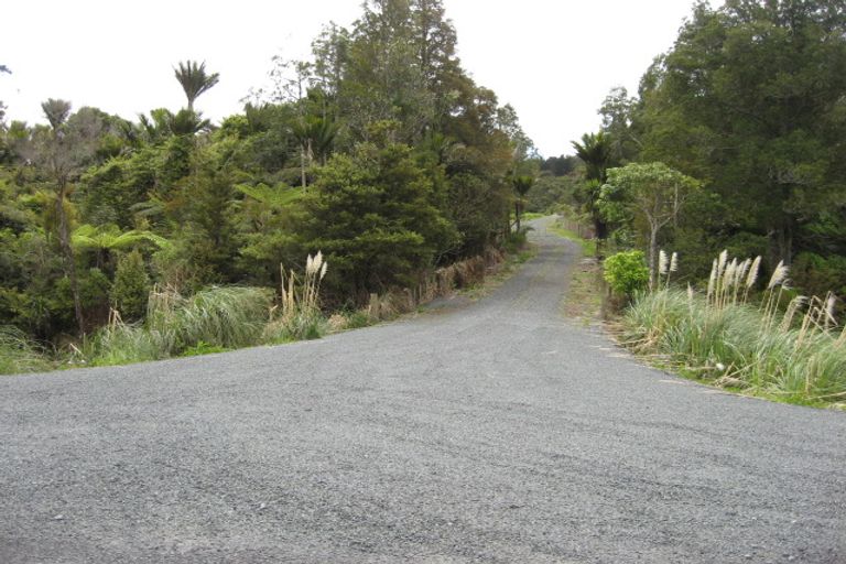 Photo of property in 1098 Woodcocks Road, Kaipara Flats, Warkworth, 0981