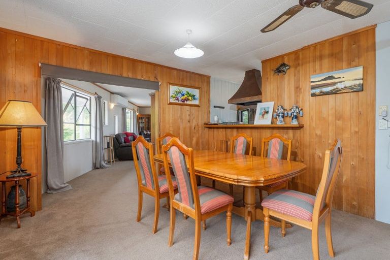 Photo of property in 8 Parkland Place, Whitianga, 3510