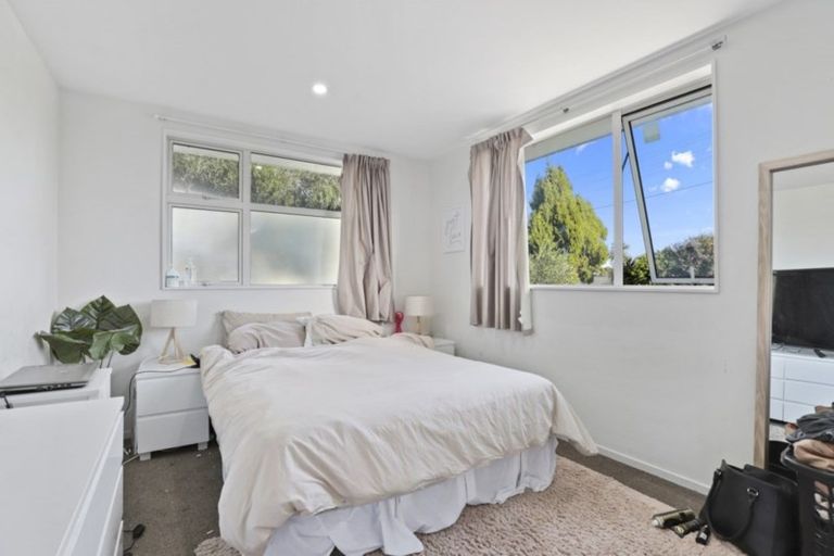 Photo of property in 1/4 Littler Place, Hamilton East, Hamilton, 3216