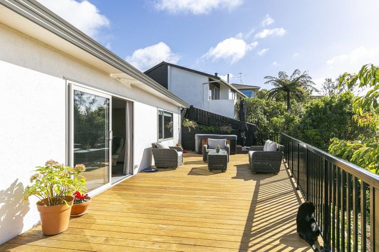 Photo of property in 38 Rajkot Terrace, Broadmeadows, Wellington, 6035