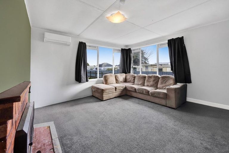 Photo of property in 5 Derby Street, Eltham, 4322