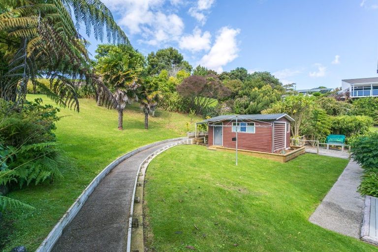 Photo of property in 5 Rewa Rewa Valley, Tairua, 3508