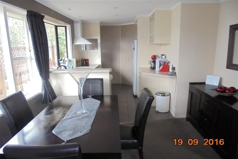 Photo of property in 70 Major Drive, Kelson, Lower Hutt, 5010