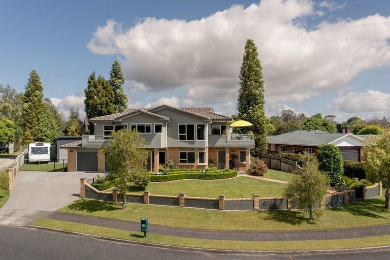 Photo of property in 23 Links View Drive, Omokoroa, 3114