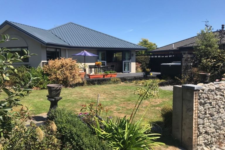 Photo of property in 2 Paget Drive, Woodend, 7610