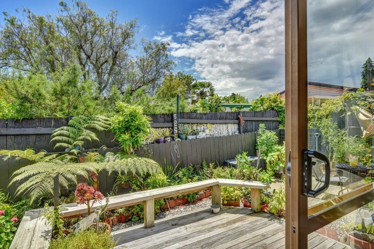 Photo of property in 11/17 Waimea Road, Nelson South, Nelson, 7010