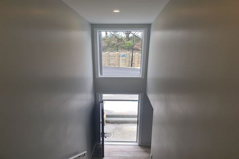 Photo of property in 16 Kopua Place, Whitby, Porirua, 5024