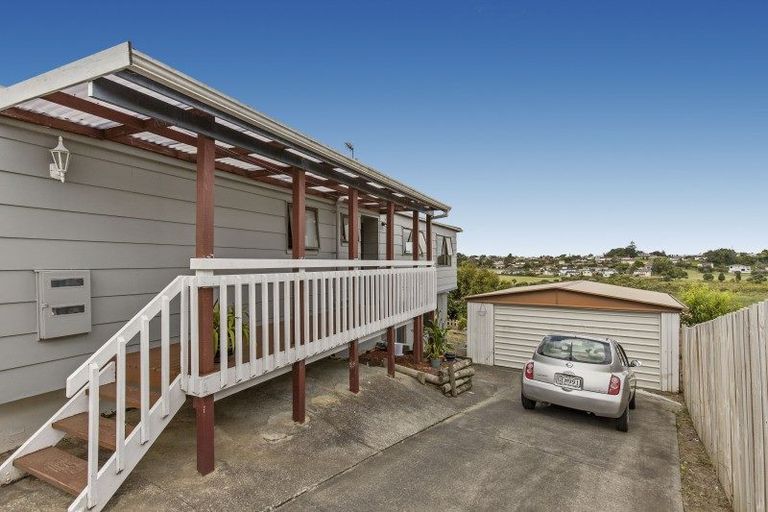 Photo of property in 5 Magellan Place, Papatoetoe, Auckland, 2025