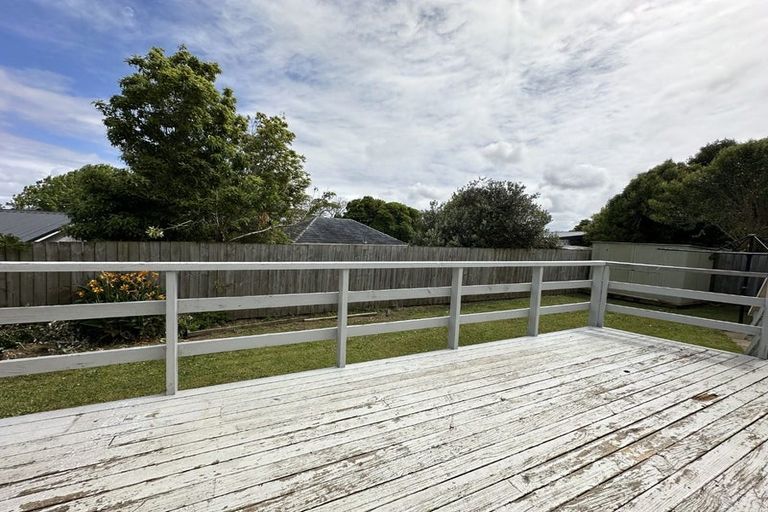Photo of property in 2/44 Puriri Road, Manurewa, Auckland, 2102
