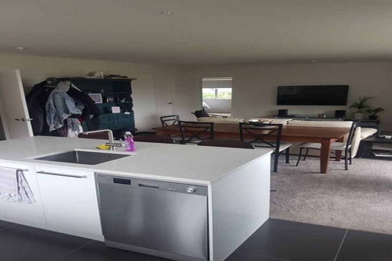 Photo of property in 82a Madras Street, Khandallah, Wellington, 6035