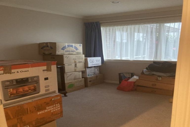 Photo of property in 9 Kent Street, Levin, 5510