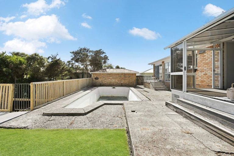 Photo of property in 8 Clark Place, Hillcrest, Hamilton, 3216