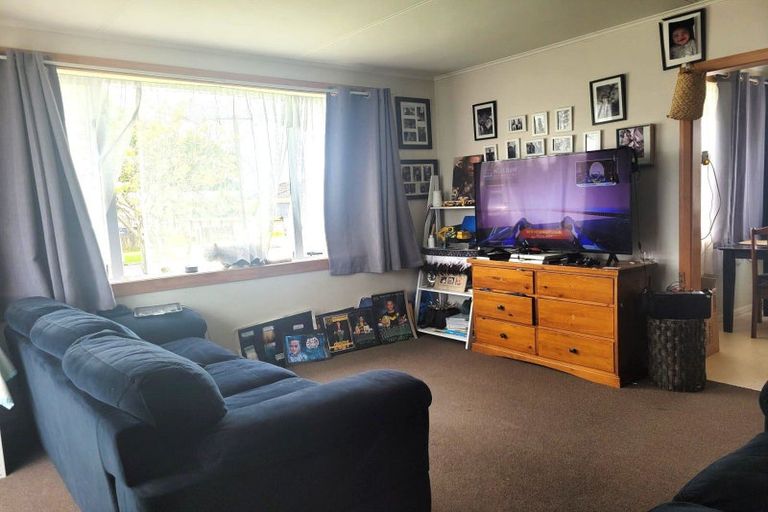 Photo of property in 10 Fergusson Street, Huntly, 3700