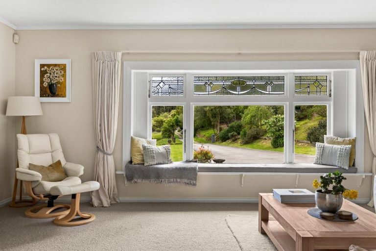 Photo of property in 137 Tauroa Road, Havelock North, 4130