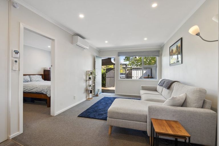 Photo of property in 43 Hereford Street, West End, Palmerston North, 4410