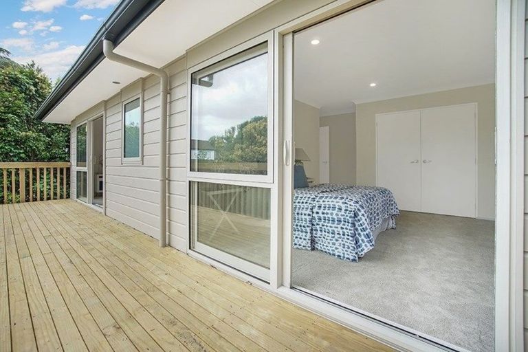Photo of property in 16b Alexander Street, Cockle Bay, Auckland, 2014