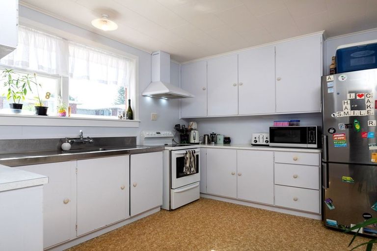 Photo of property in 67 Young Street, New Plymouth, 4310