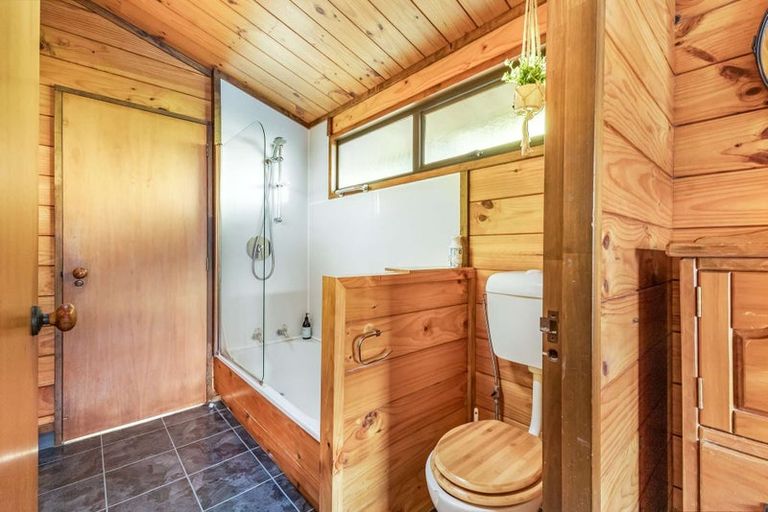 Photo of property in 8g Nevada Drive, Merrilands, New Plymouth, 4312