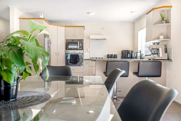 Photo of property in 19 Waima Lane, Huntington, Hamilton, 3210