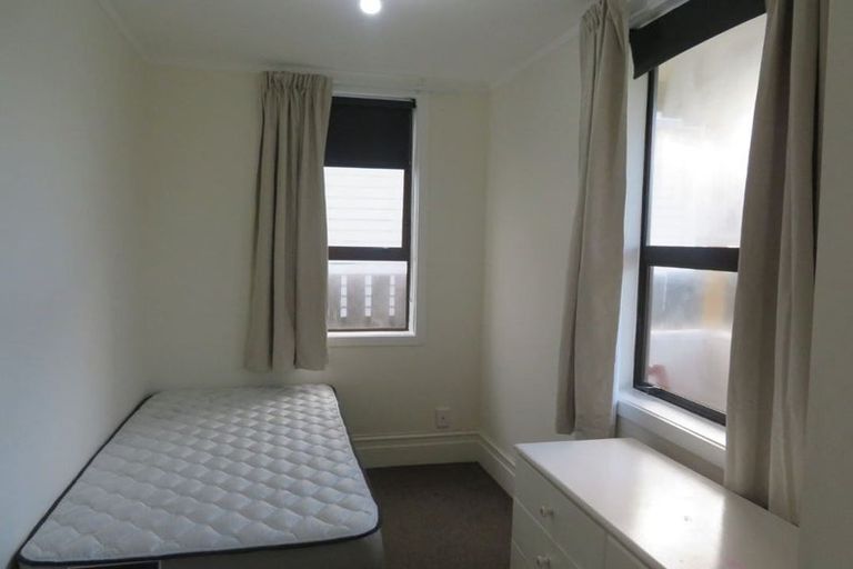 Photo of property in 35 Bay Street, Petone, Lower Hutt, 5012