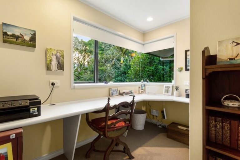 Photo of property in 7a View Road, Campbells Bay, Auckland, 0630