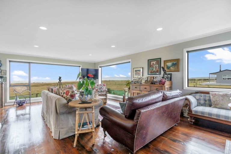 Photo of property in 1 Surrey Street, Orepuki, Riverton, 9881