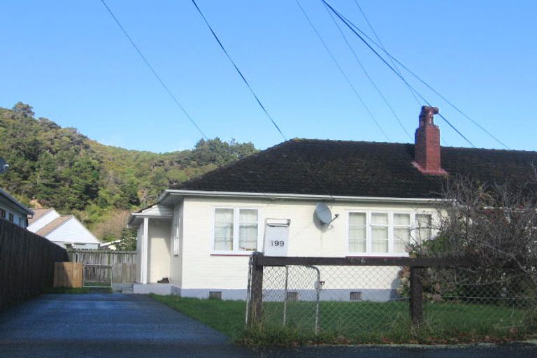 Photo of property in 199 Whites Line East, Waiwhetu, Lower Hutt, 5010