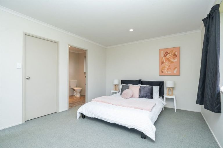 Photo of property in 7 Woodgreen Way, Hamilton East, Hamilton, 3216