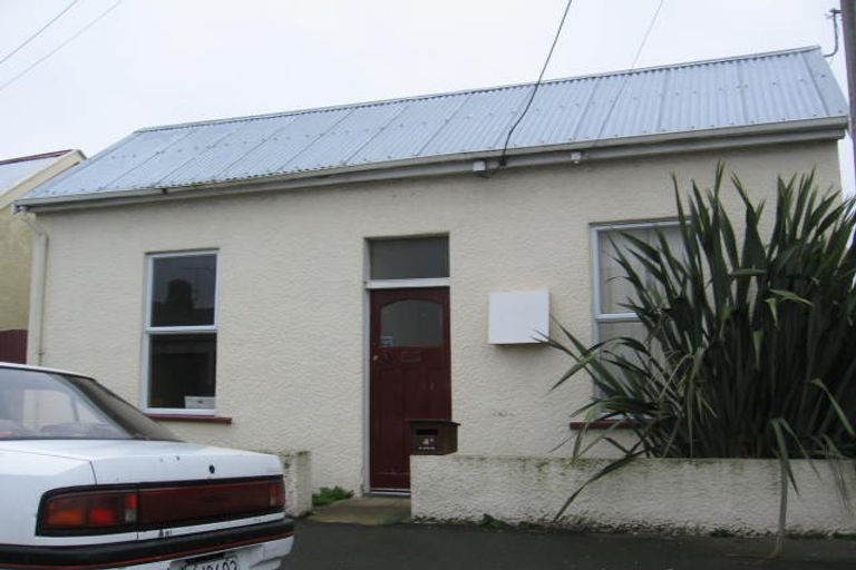 Photo of property in 4 Prendergast Street, South Dunedin, Dunedin, 9012