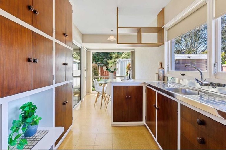 Photo of property in 2/208 Waimairi Road, Ilam, Christchurch, 8041