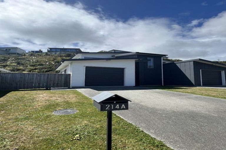 Photo of property in 214a Navigation Drive, Whitby, Porirua, 5024