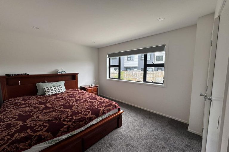 Photo of property in 3b Stokes Valley Road, Stokes Valley, Lower Hutt, 5019