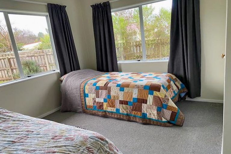 Photo of property in 16 Tasman Crescent, Carterton, 5713