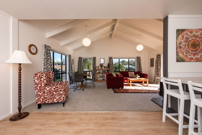 Photo of property in 30 Millhaven Place, Otaki, 5512