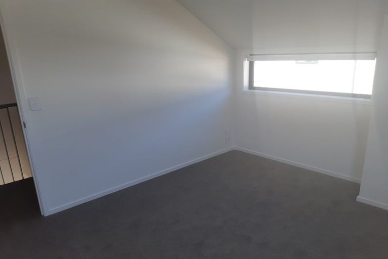 Photo of property in 6/45 Division Street, Riccarton, Christchurch, 8041