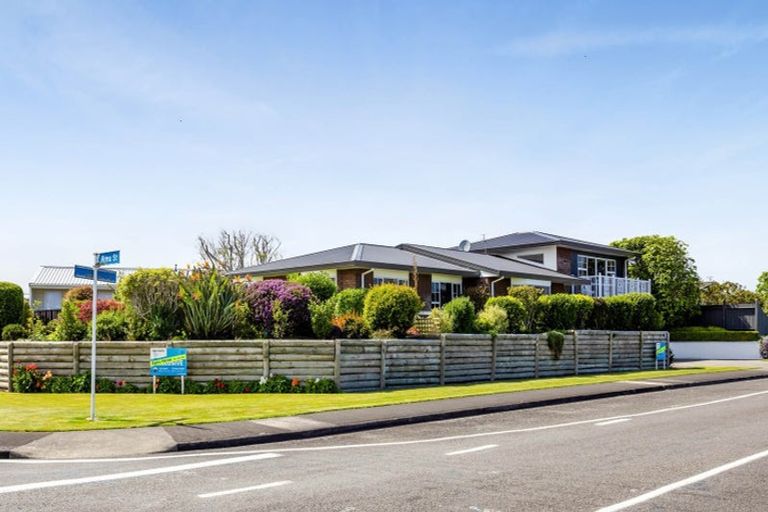 Photo of property in 26 Rata Street, Hawera, 4610